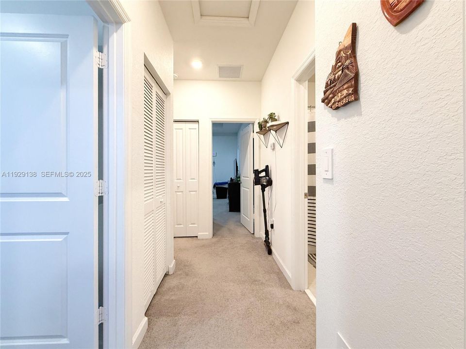 В аренду: $2,800 (3 спален, 2 ванн, 1483 Квадратных фут)