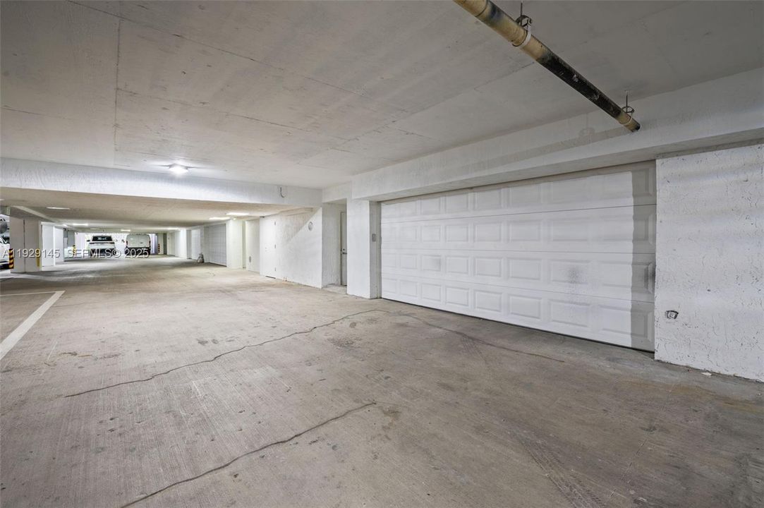 На продажу: $2,699,000 (3 спален, 3 ванн, 3780 Квадратных фут)