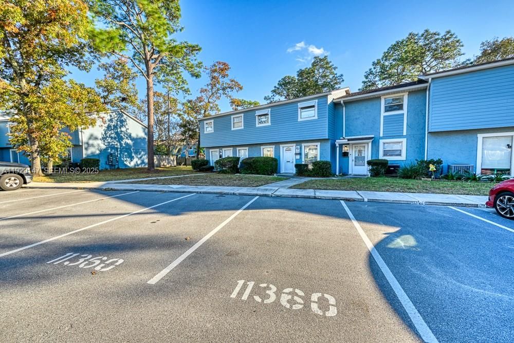 For Sale: $166,450 (3 beds, 2 baths, 1224 Square Feet)