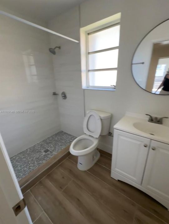 В аренду: $1,750 (1 спален, 1 ванн, 2839 Квадратных фут)