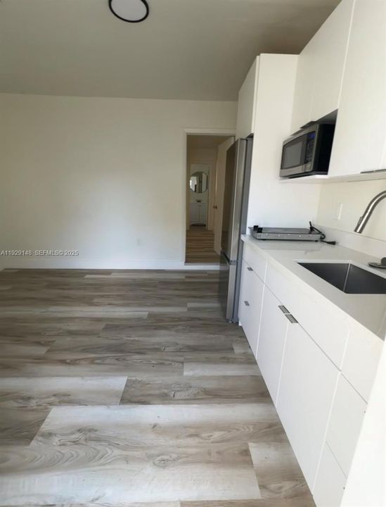 В аренду: $1,750 (1 спален, 1 ванн, 2839 Квадратных фут)