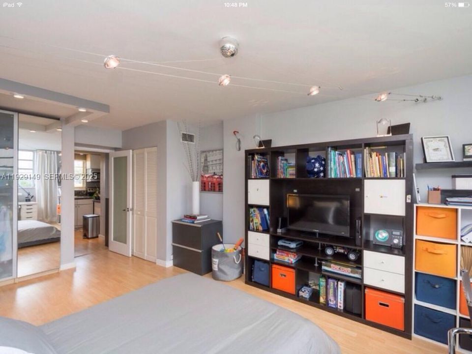 В аренду: $2,350 (1 спален, 1 ванн, 748 Квадратных фут)