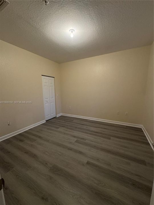 For Rent: $3,000 (3 beds, 2 baths, 1872 Square Feet)