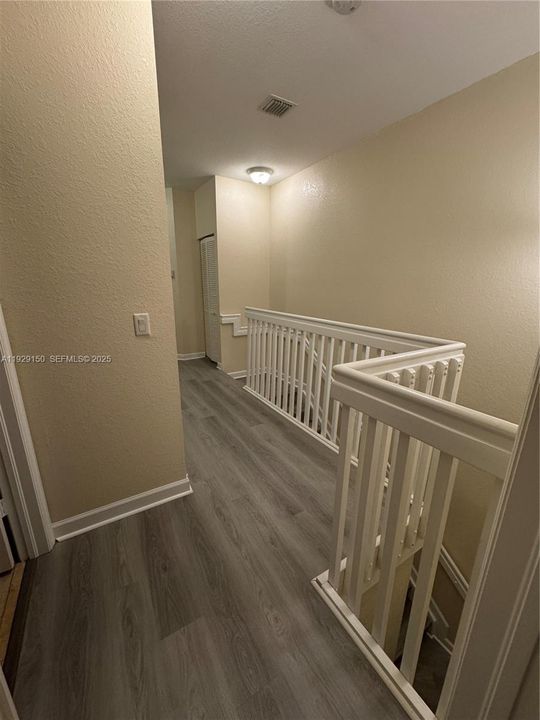 For Rent: $3,000 (3 beds, 2 baths, 1872 Square Feet)