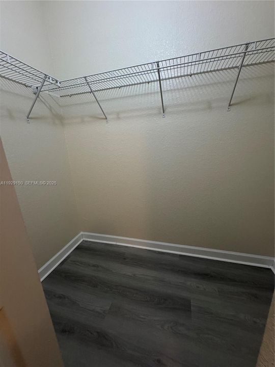 For Rent: $3,000 (3 beds, 2 baths, 1872 Square Feet)