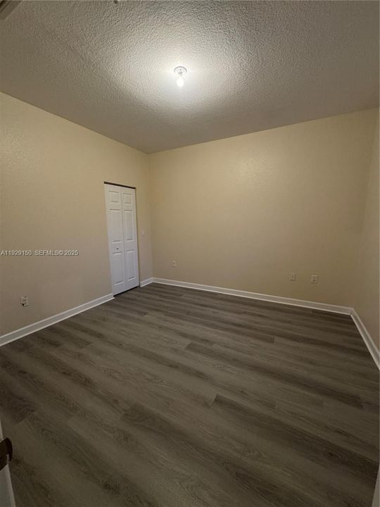 For Rent: $3,000 (3 beds, 2 baths, 1872 Square Feet)