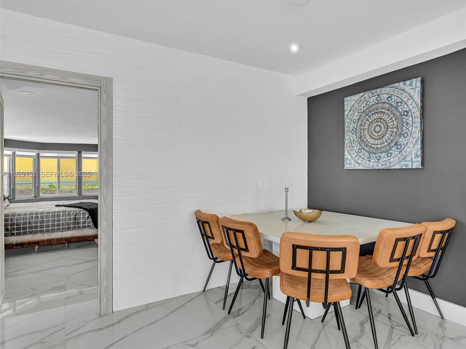 For Rent: $6,950 (4 beds, 3 baths, 1780 Square Feet)