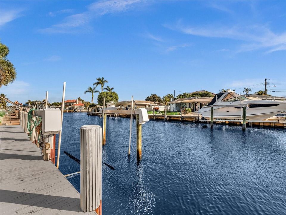 For Rent: $6,950 (4 beds, 3 baths, 1780 Square Feet)