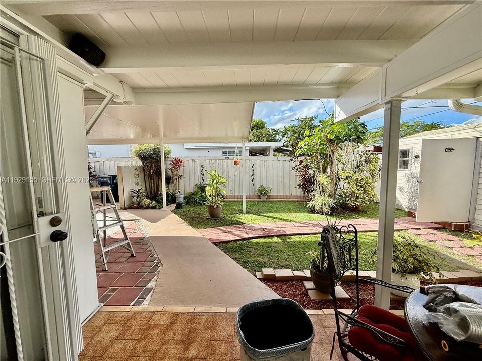 En Renta: $3,900 (4 camas, 2 baños, 1656 Pies cuadrados)