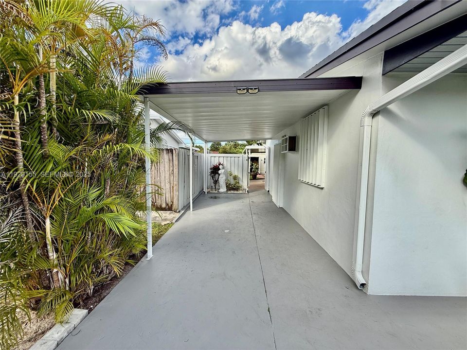 En Renta: $3,900 (4 camas, 2 baños, 1656 Pies cuadrados)