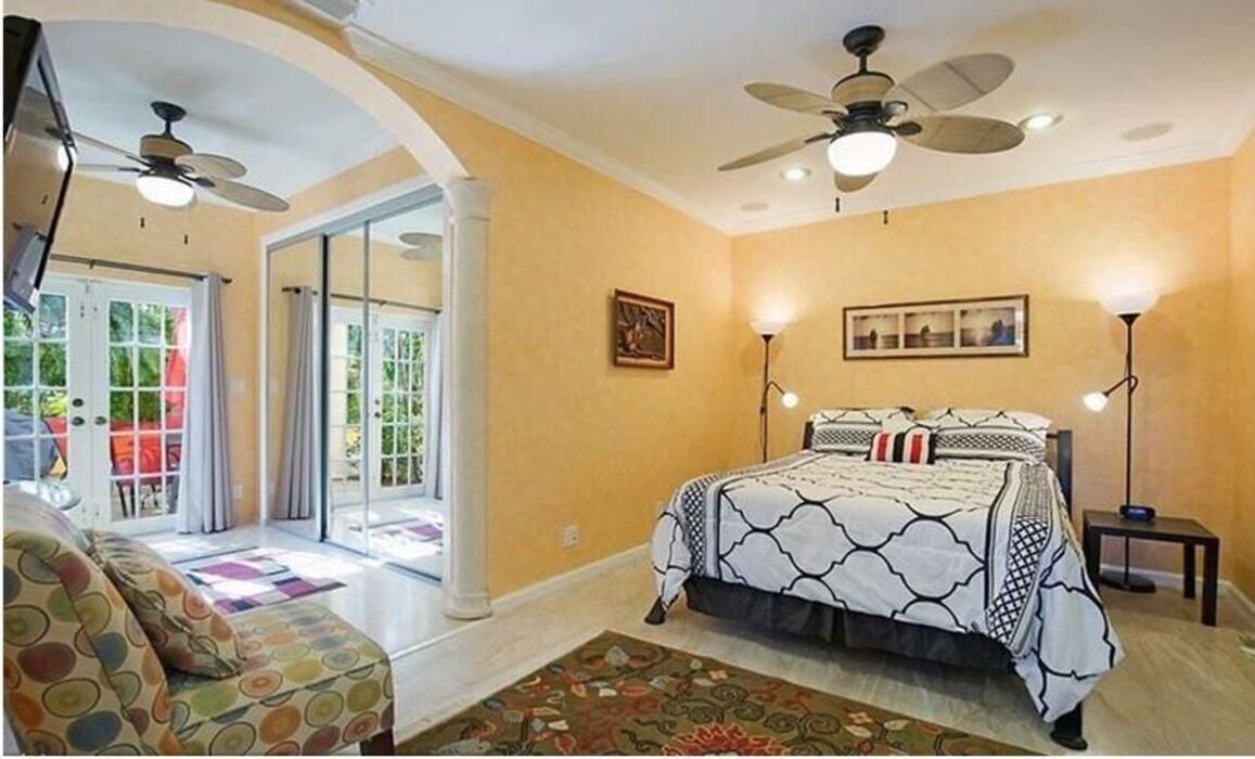 Guest suite 1