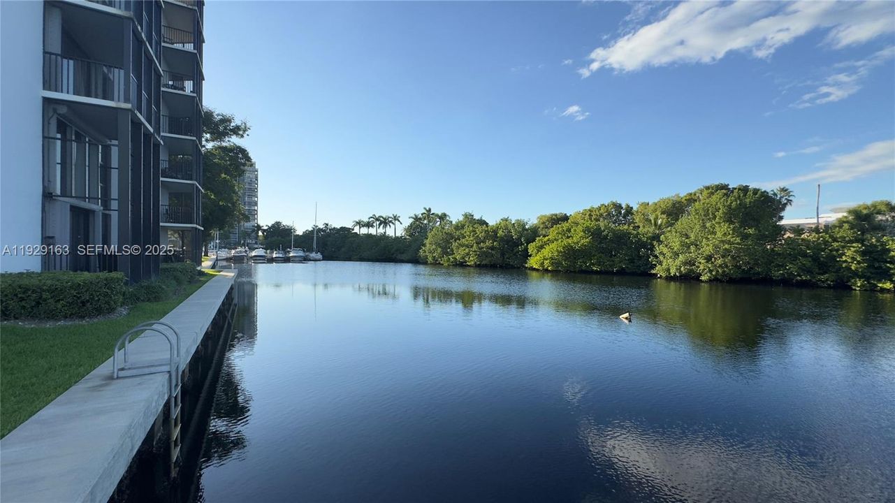 В аренду: $2,100 (2 спален, 2 ванн, 994 Квадратных фут)