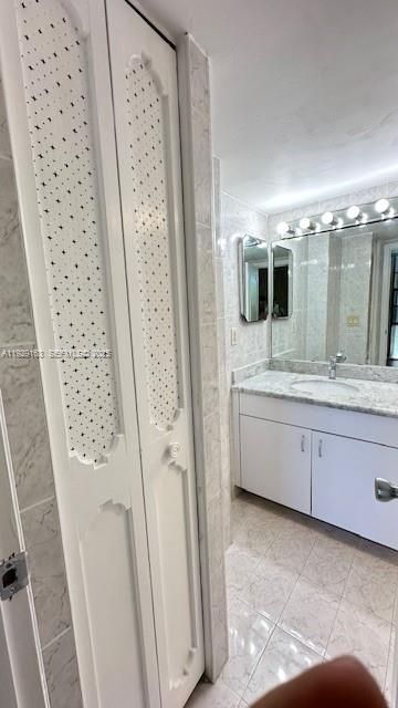 В аренду: $2,100 (2 спален, 2 ванн, 994 Квадратных фут)