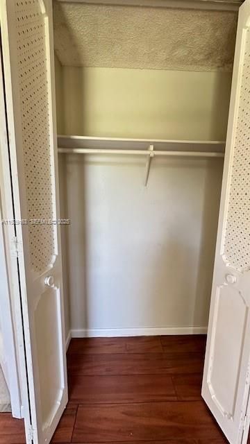 В аренду: $2,100 (2 спален, 2 ванн, 994 Квадратных фут)