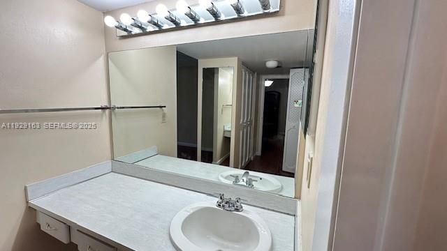 В аренду: $2,100 (2 спален, 2 ванн, 994 Квадратных фут)