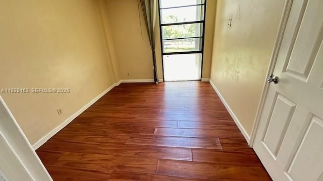 В аренду: $2,100 (2 спален, 2 ванн, 994 Квадратных фут)