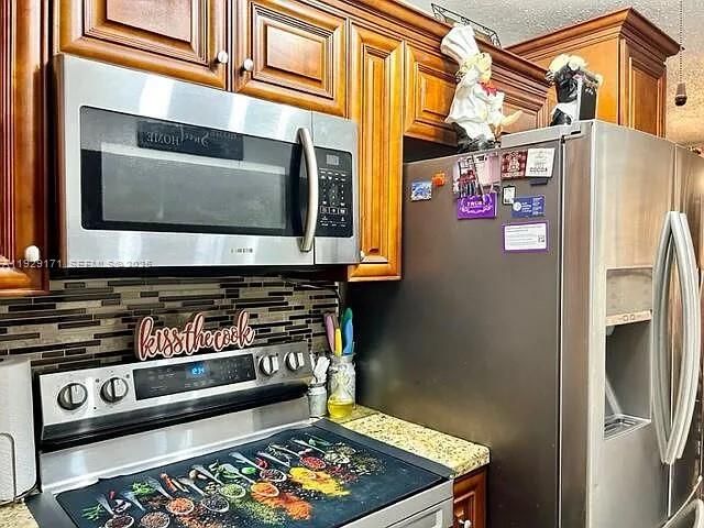 For Rent: $3,500 (4 beds, 2 baths, 1344 Square Feet)