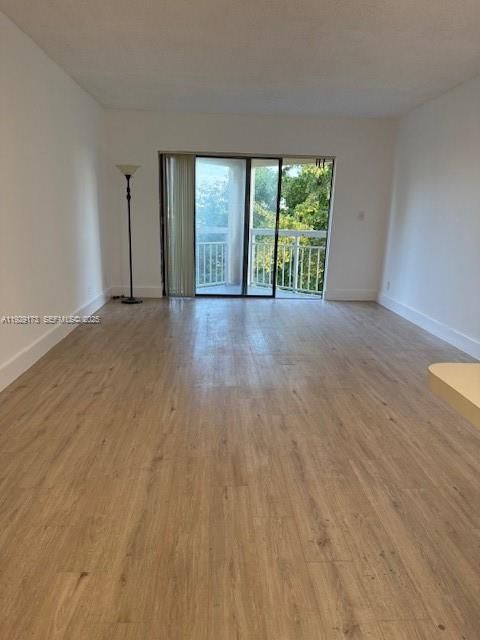 出租: $1,850 (1 贝兹, 1 浴室, 710 平方英尺)