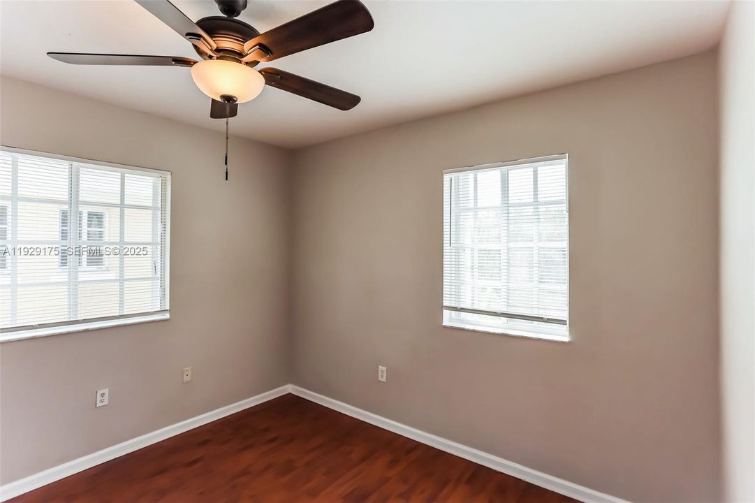 В аренду: $2,500 (4 спален, 3 ванн, 2611 Квадратных фут)