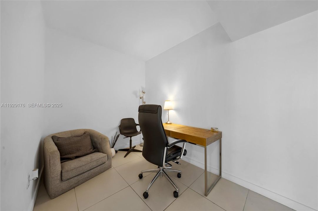 待售: $510,000 (2 贝兹, 2 浴室, 0 平方英尺)