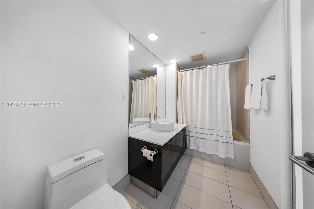 待售: $510,000 (2 贝兹, 2 浴室, 0 平方英尺)