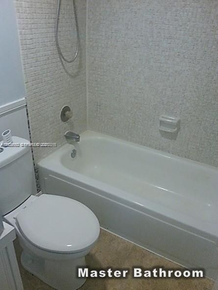 For Sale: $224,670 (1 beds, 1 baths, 725 Square Feet)