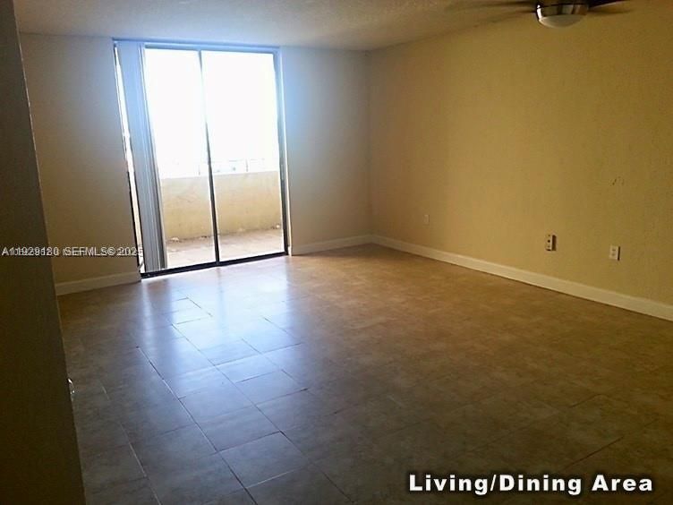 For Sale: $224,670 (1 beds, 1 baths, 725 Square Feet)