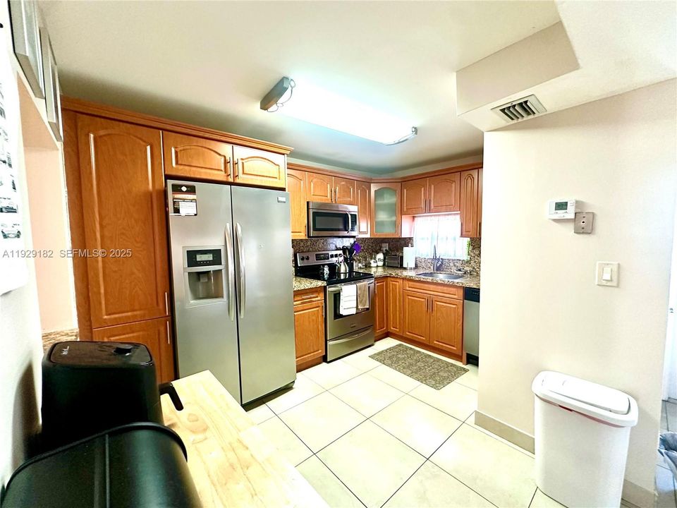 En Venta: $225,000 (2 camas, 2 baños, 1170 Pies cuadrados)