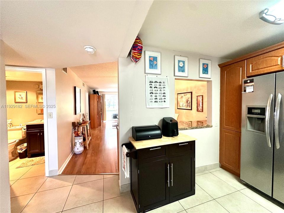 En Venta: $225,000 (2 camas, 2 baños, 1170 Pies cuadrados)