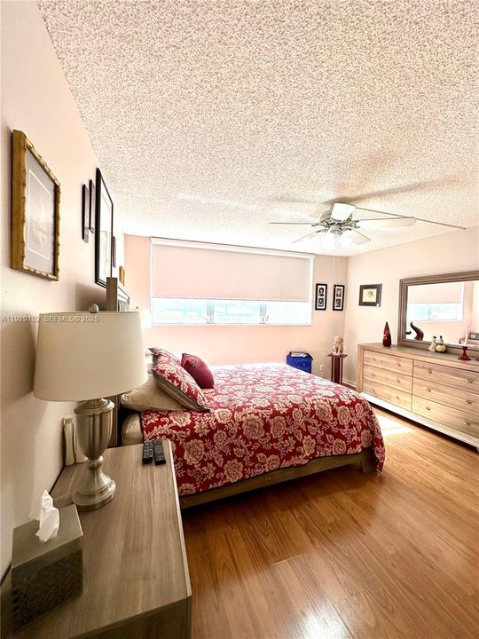 En Venta: $225,000 (2 camas, 2 baños, 1170 Pies cuadrados)