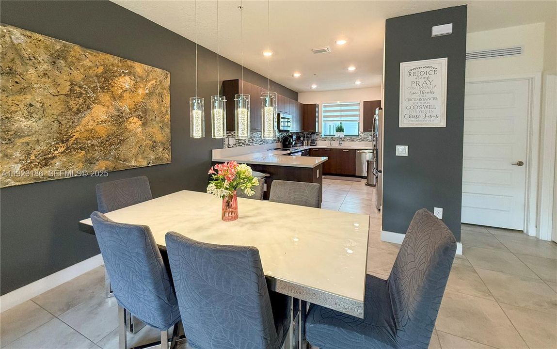 For Sale: $1,350,000 (3 beds, 3 baths, 2789 Square Feet)