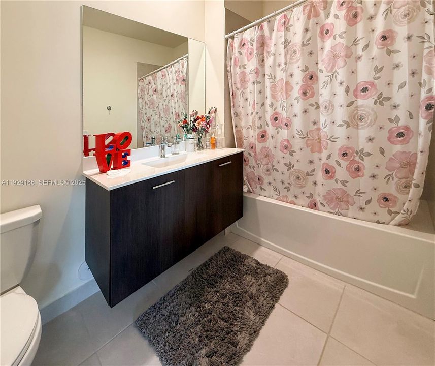 For Sale: $1,350,000 (3 beds, 3 baths, 2789 Square Feet)