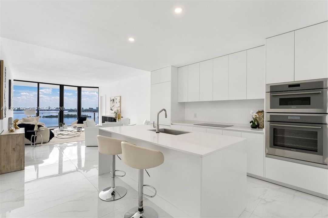 En Renta: $9,500 (3 camas, 3 baños, 1759 Pies cuadrados)