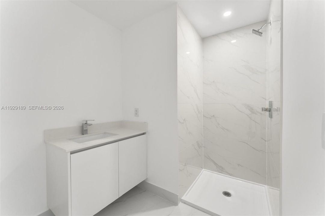 En Renta: $9,500 (3 camas, 3 baños, 1759 Pies cuadrados)