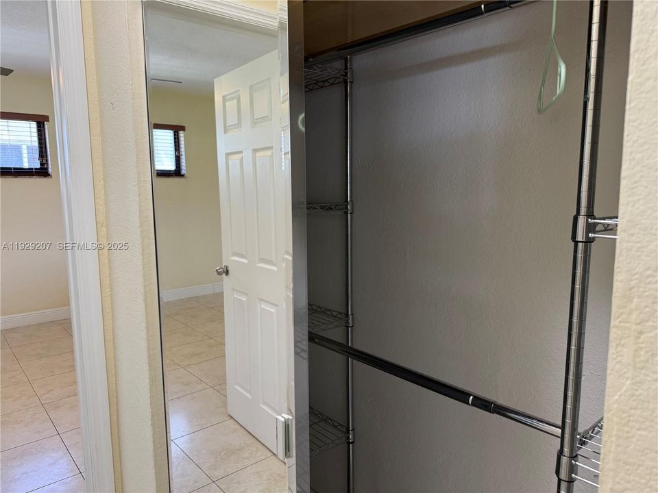 В аренду: $2,100 (2 спален, 2 ванн, 0 Квадратных фут)