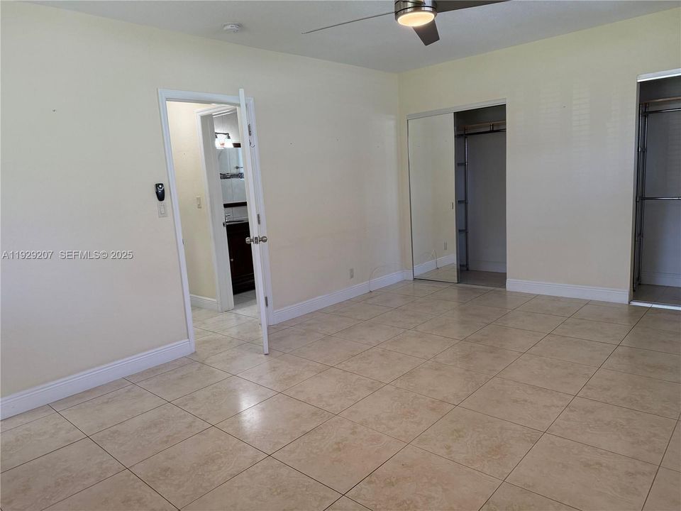 В аренду: $2,100 (2 спален, 2 ванн, 0 Квадратных фут)