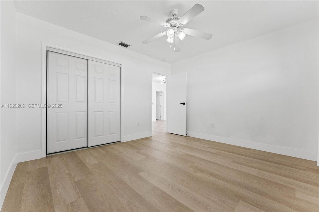 For Rent: $3,300 (3 beds, 2 baths, 1200 Square Feet)