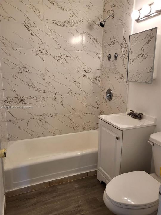 For Sale: $500,000 (4 beds, 3 baths, 1271 Square Feet)