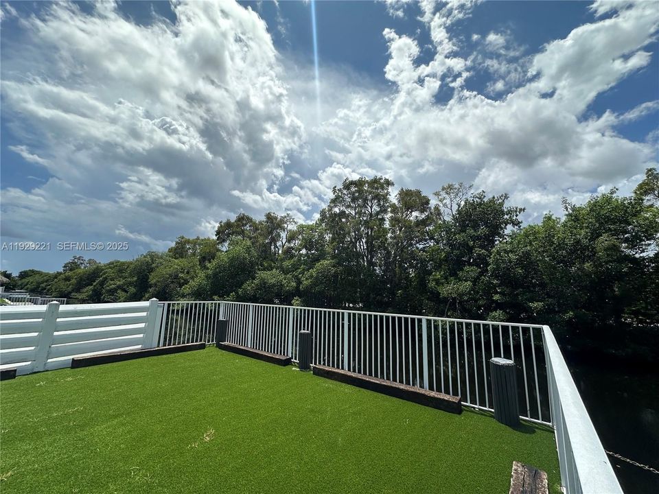 For Rent: $1,995 (2 beds, 2 baths, 0 Square Feet)