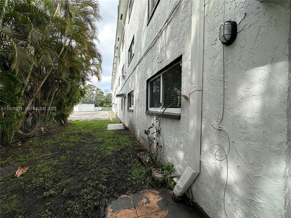 For Rent: $1,995 (2 beds, 2 baths, 0 Square Feet)