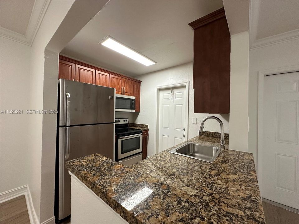 For Rent: $1,995 (2 beds, 2 baths, 0 Square Feet)