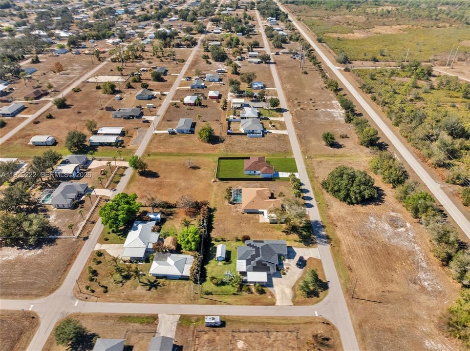 Active With Contract: $294,900 (3 beds, 2 baths, 1406 Square Feet)