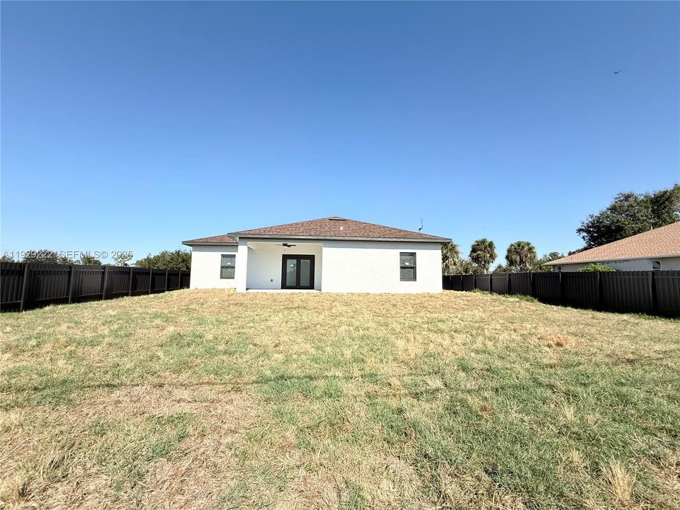 待售: $325,000 (3 贝兹, 2 浴室, 1406 平方英尺)