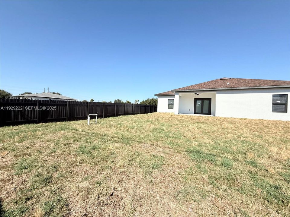 待售: $325,000 (3 贝兹, 2 浴室, 1406 平方英尺)