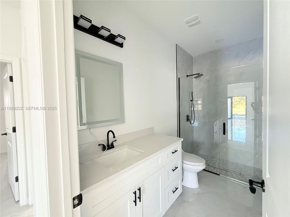 待售: $325,000 (3 贝兹, 2 浴室, 1406 平方英尺)