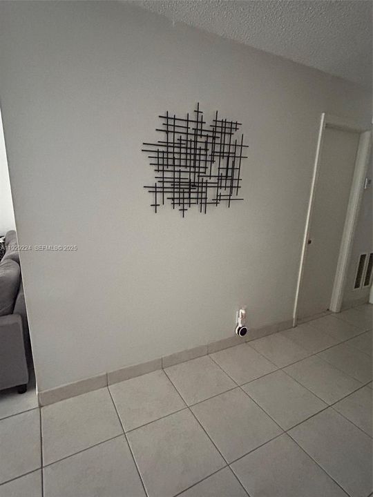 В аренду: $1,800 (1 спален, 1 ванн, 767 Квадратных фут)