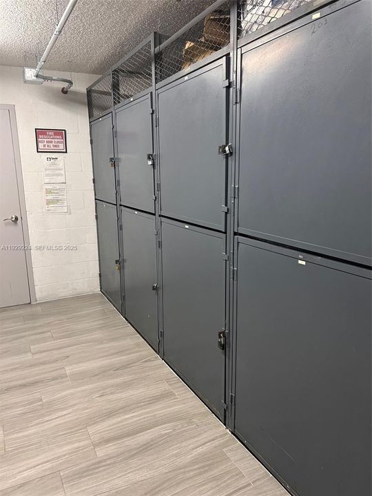 В аренду: $1,800 (1 спален, 1 ванн, 767 Квадратных фут)