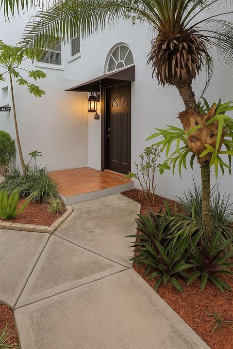 В аренду: $2,850 (2 спален, 2 ванн, 1349 Квадратных фут)