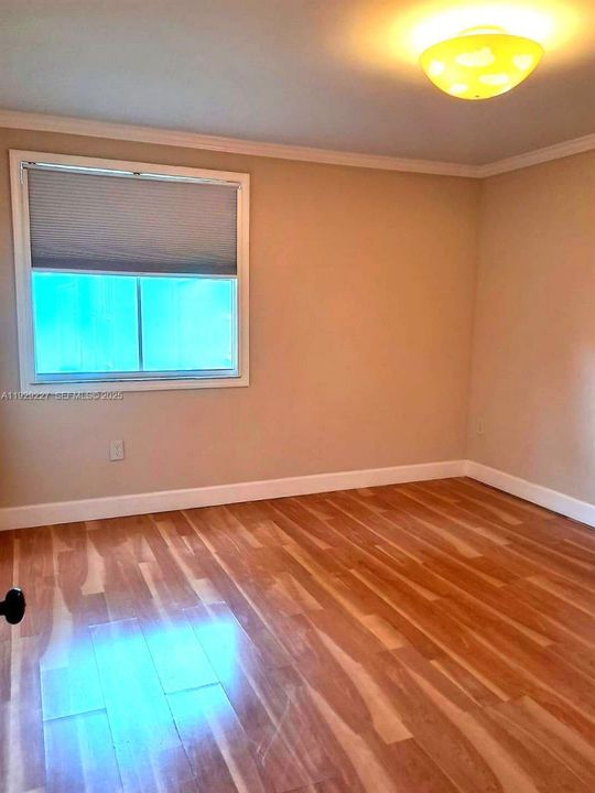 В аренду: $2,850 (2 спален, 2 ванн, 1349 Квадратных фут)