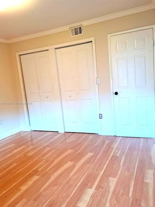 В аренду: $2,850 (2 спален, 2 ванн, 1349 Квадратных фут)